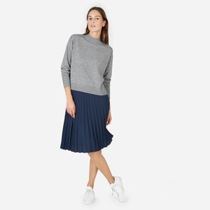 Everlane Cashmere Crop Mock Neck Sweater